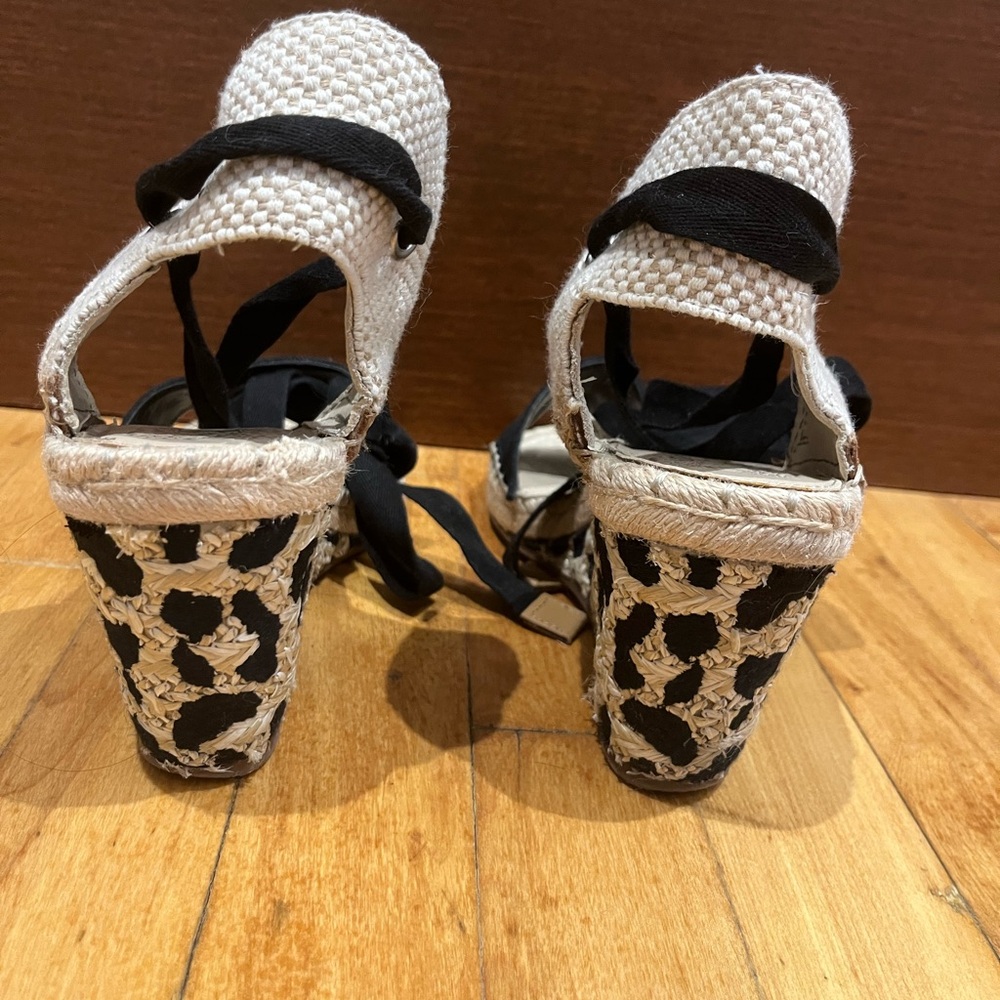 Vince Camuto Black and Cream Espadrille Wedges - Picture 3 of 9